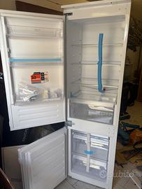 Frigo da incasso hotpoint Ariston