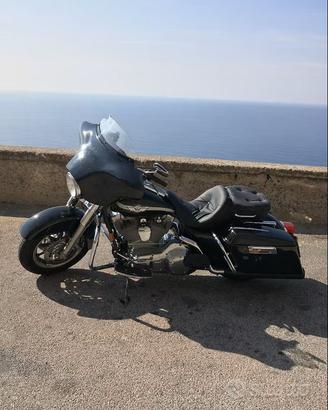 Harley Davidson Electra Glide 1450 centenario