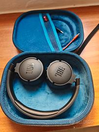 JBL 660NC