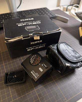 FUJIFILM EF-X20