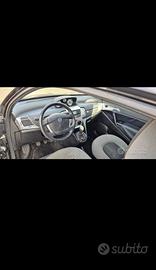 Per neopatentato lancia ypsilon
