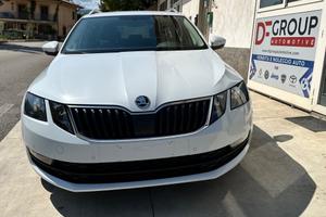 Skoda Octavia 1.5 DSG Wagon Executive G-Tec
