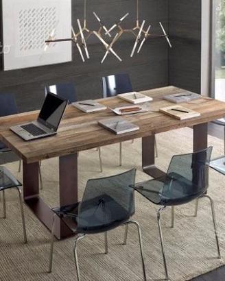 Tavolo in legno di ontano massiccio