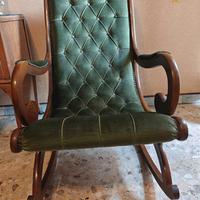 Poltrona a dondolo, stile Capitonné, velluto verde