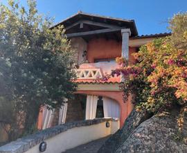 Trilocale pochi minuti spiagge San Teodoro