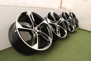 Cerchi in lega Audi A6 A7 S7 S8 A8 A8L Q3 Q5 20