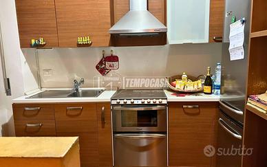 Bilocale ristrutturato in corte nel cuore di Omate