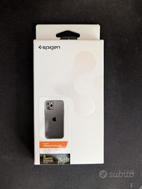 Cover Spigen trasparente per iPhone 12 e 12 Pro