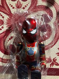 Bearbrick 100% serie Marvel