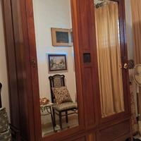 Armadio e cassettone stile Liberty primi 900