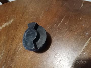 Per Citroen C3 tappo metano originale
