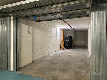 Box doppio (33mq) - Monza, zona Brianteo