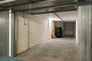 Box doppio (33mq) - Monza, zona Brianteo