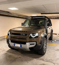 Land Rover Defender D240 - Land Rover Approved