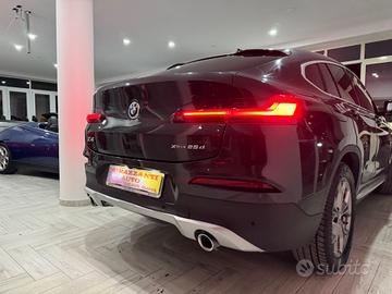 Bmw X4 xDrive25d 2.0D 231cv XLINE 360/HUD/AMBIENT2