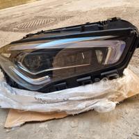 Faro Dx MERCEDES CLA W118 MULTIBEEM ORIG. USATO