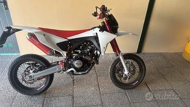 Moto fantic competition 125 4T