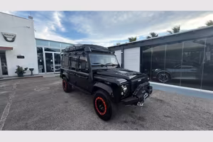 LAND ROVER Defender 110 2.4