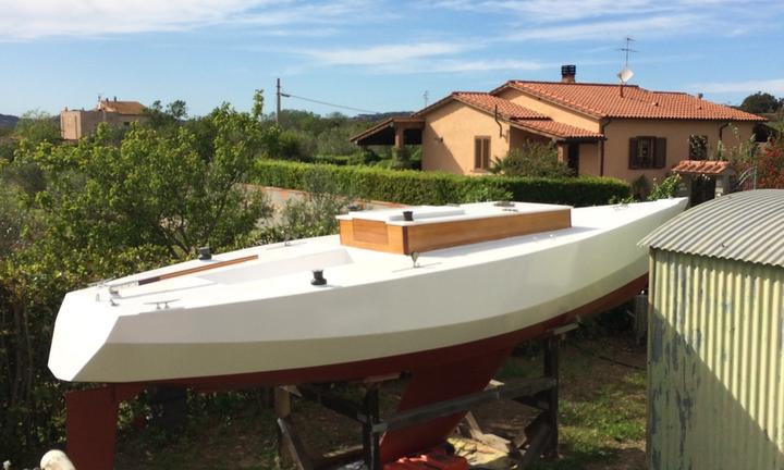 Barca a vela EM7 modificata