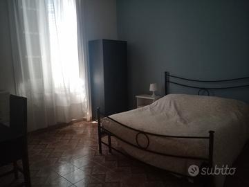 Pressi Via Umberto 3 camere x studenti/studentesse