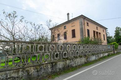 VILLA SINGOLA A VALMACCA