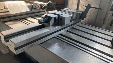 Morsa Gerardi Art.1 Tipo 3x300 per fresatrice