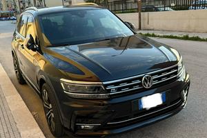 Tiguan r.line 1.5 benzina cambio manuale