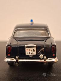 Alfa Romeo Giulietta anni '60 Carabinieri 1/43