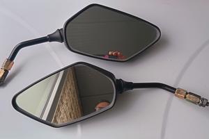 specchietti per scooter