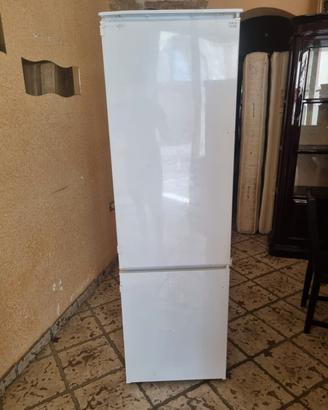 Frigorifero Da Incasso 