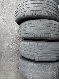 235/50R19