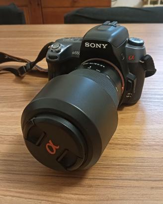 Sony Alpha 550 con 3 obiettivi e 2500 scatti