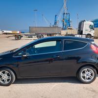 FORD Fiesta 6ª serie - 2013