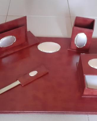 Set scrivania 5 pezzi con placche in argento 