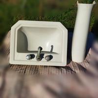 Lavabo a colonna bianco