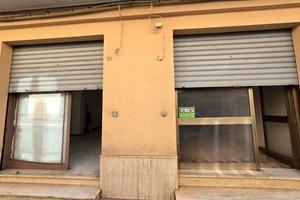 Locale commerciale e garage