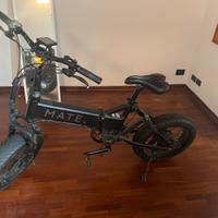 Bici mate elettrica x 250W