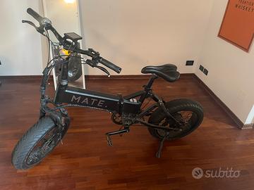 Bici mate elettrica x 250W