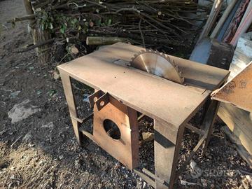 Sega circolare da banco con disco Vidia a Cardano