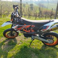 KTM 690 smc