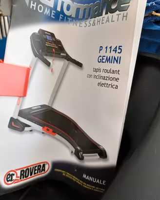 attrezzo sportivo tapis roulant elettrico