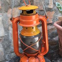 Lanterna vintage a petrolio