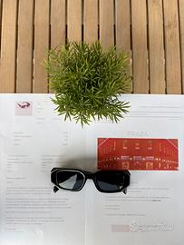 Occhiali da sole Prada neri geometrici