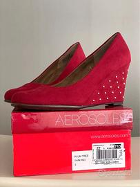 Tacchi a zeppa in ecopelle scamosciata rosso scuro