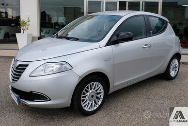 Lancia Ypsilon 1.2 69 CV 5 porte Gold