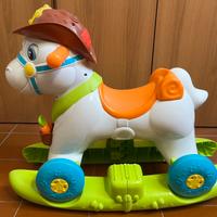 Cavallo a dondolo e cavalcabile