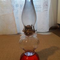 Lampada Vintage a Cherosene Rosso