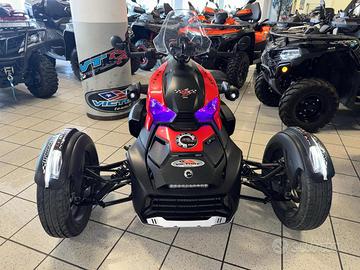 CAN-AM BRP riker 900