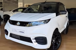 Aixam City E-City Sport Km0 2026 con ECOBONUS