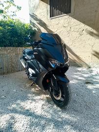T -MAX 560